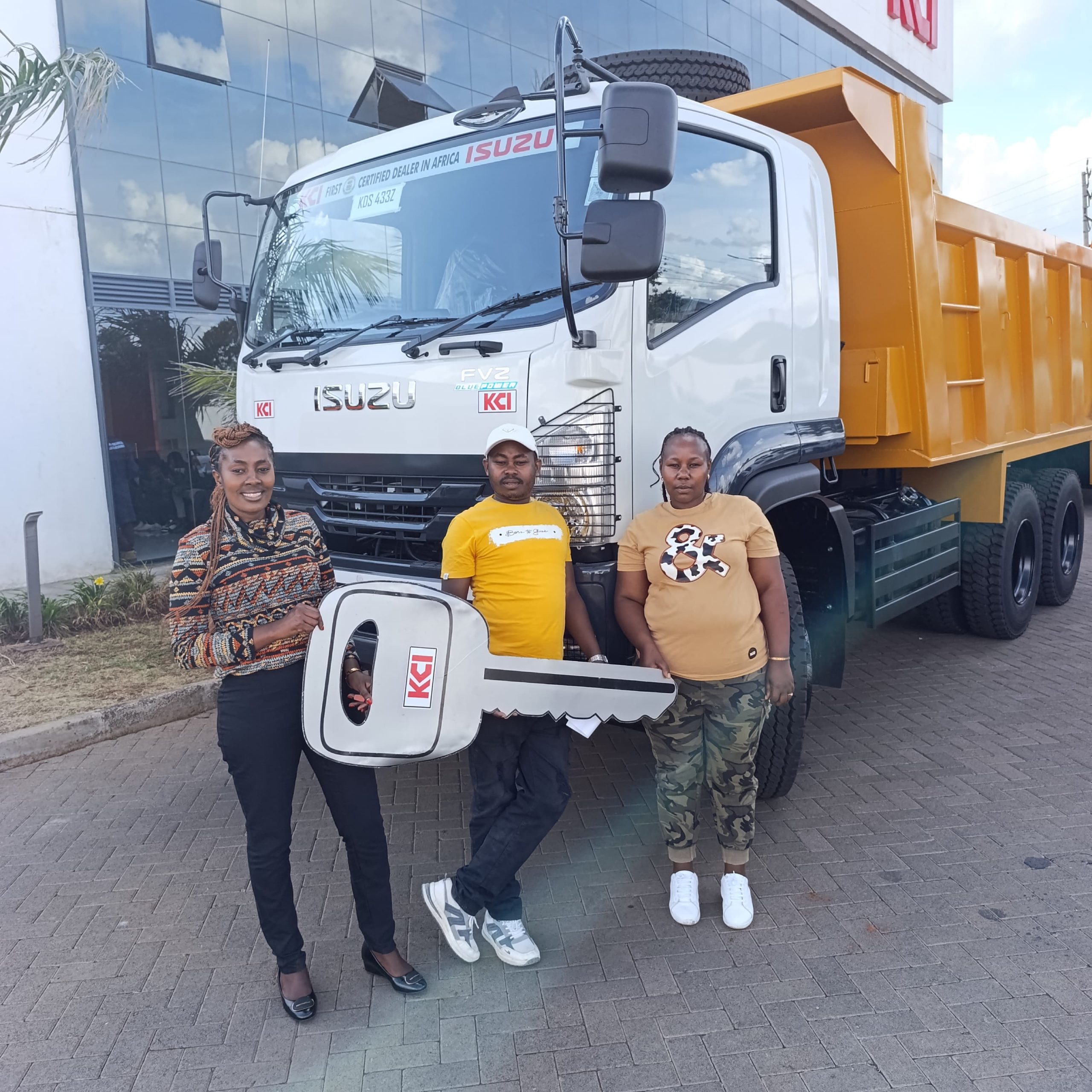 Stella wa isuzu gallery1d